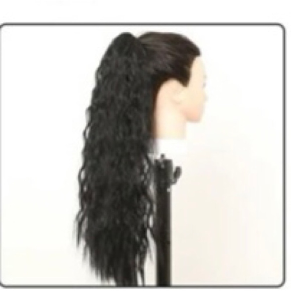 Ponytail NEVER WORN 1pc Long Curly BROWN